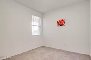 11835 W Charismatic Dr, Marana, AZ 85653 - Photo 27