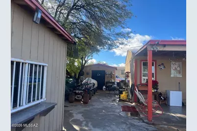 3250 E Holladay Street, Tucson, AZ 85706 - Photo 9