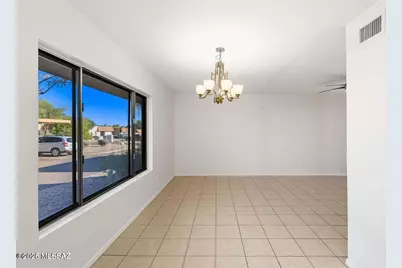 660 E River Road #APT W, Tucson, AZ 85704 - Photo 15