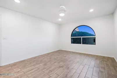 660 E River Road #APT W, Tucson, AZ 85704 - Photo 31