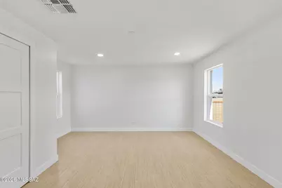 1319 W Speedway Boulevard, Tucson, AZ 85745 - Photo 5