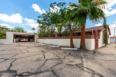 320 E 29th Street, Tucson, AZ 85713 - Photo 3