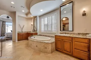 14216 N Silent Ridge Ct, Marana, AZ 85658 - Photo 13