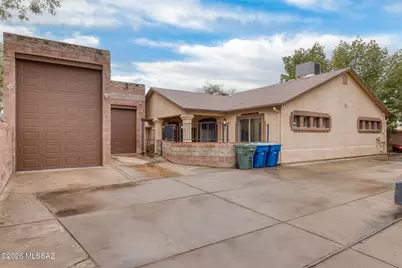 3206 E Glenn Street, Tucson, AZ 85716 - Photo 1