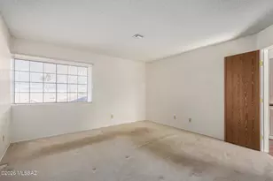 10242 E Potomac Pl, Tucson, AZ 85748 - Photo 11