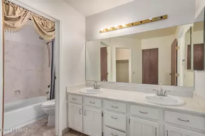 10242 E Potomac Place, Tucson, AZ 85748 - Photo 13