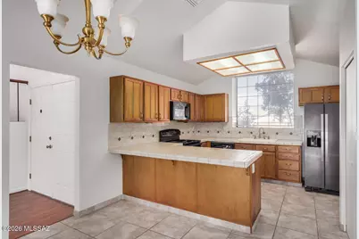 10242 E Potomac Place, Tucson, AZ 85748 - Photo 7