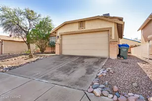 10242 E Potomac Pl, Tucson, AZ 85748 - Photo 3