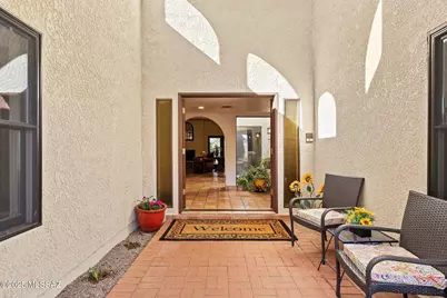 9817 N Calle Loma Linda, Oro Valley, AZ 85737 - Photo 3