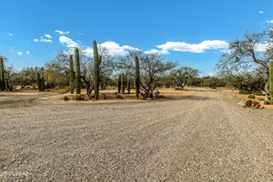 26525 S Coopers Hawk Rd, Amado, AZ 85645 - Photo 29