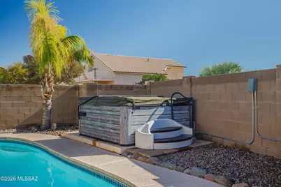 7585 W Summer Sky Drive, Tucson, AZ 85743 - Photo 37