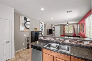 7489 S Mountain Star Dr, Tucson, AZ 85757 - Photo 7