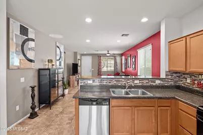 7489 S Mountain Star Drive, Tucson, AZ 85757 - Photo 5