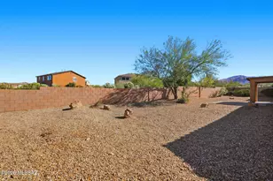 757 S Harry P Stagg Dr, Vail, AZ 85641 - Photo 31