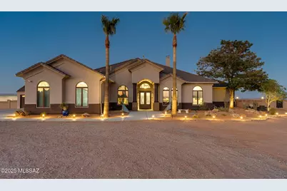 1966 N Tahoe Pass, Huachuca City, AZ 85616 - Photo 13