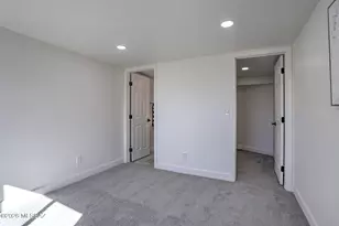 1742 W Veterans Pl, Tucson, AZ 85713 - Photo 15