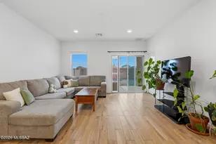 7867 S Walnutview Dr, Tucson, AZ 85757 - Photo 15