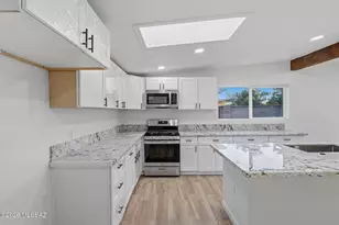 36 S Evelyn Ave, Tucson, AZ 85710 - Photo 13