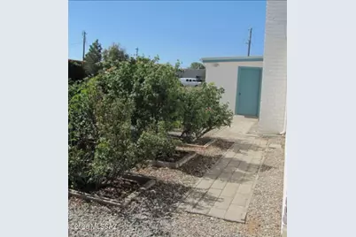 1000 E Christmas Tree Lane, Pearce, AZ 85625 - Photo 7