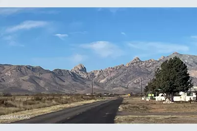 1000 E Christmas Tree Lane, Pearce, AZ 85625 - Photo 1