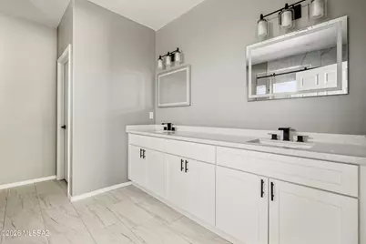 10910 E Escalante Road, Tucson, AZ 85730 - Photo 31