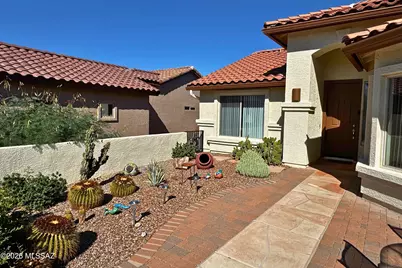 1190 N Laurel Glen Drive, Green Valley, AZ 85614 - Photo 9