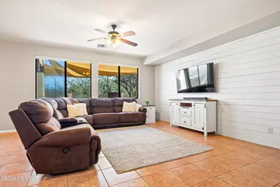 6437 S Woodland Hills Drive, Tucson, AZ 85747 - Photo 5