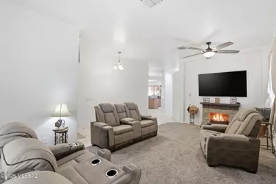 7063 W Autumn Dew Court, Tucson, AZ 85743 - Photo 5