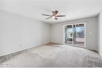 611 S Los Opalos, Green Valley, AZ 85614 - Photo 11