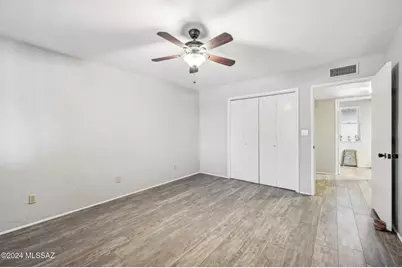 611 S Los Opalos, Green Valley, AZ 85614 - Photo 15