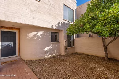 2817 E Sierra Vista Road, Tucson, AZ 85716 - Photo 1