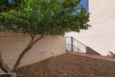 2817 E Sierra Vista Road, Tucson, AZ 85716 - Photo 23