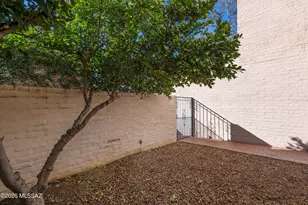 2817 E Sierra Vista Rd, Tucson, AZ 85716 - Photo 23