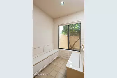 2817 E Sierra Vista Road, Tucson, AZ 85716 - Photo 9