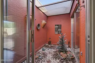 1070 W Calle Excelso, Green Valley, AZ 85614 - Photo 25