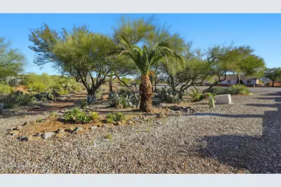 1070 W Calle Excelso, Green Valley, AZ 85614 - Photo 37