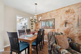 1070 W Calle Excelso, Green Valley, AZ 85614 - Photo 11