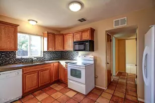 1137 N Nema Ave, Tucson, AZ 85712 - Photo 5