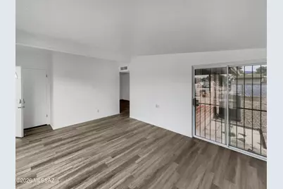2229 S Marvin Avenue, Tucson, AZ 85710 - Photo 3