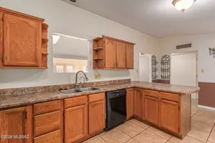 7416 E Beverly Dr, Tucson, AZ 85710 - Photo 13