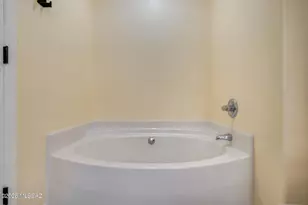 3460 N Scott Mine Ln, Tucson, AZ 85745 - Photo 23