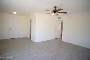 4612 E 19th St, Tucson, AZ 85711 - Photo 7