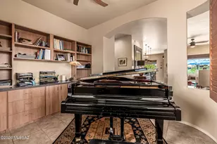 13214 N Pier Mountain Rd, Marana, AZ 85658 - Photo 9