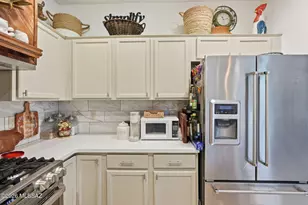 1046 W Pastora Peak Dr, Green Valley, AZ 85614 - Photo 9