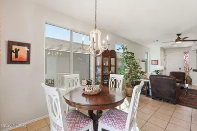 1046 W Pastora Peak Drive, Green Valley, AZ 85614 - Photo 11