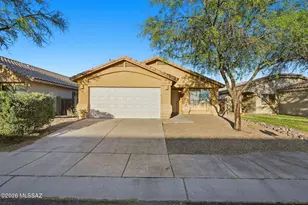 6563 E Ladonna Ln, Tucson, AZ 85756 - Photo 1