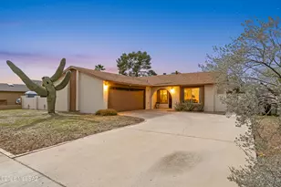 2710 S Black Moon Dr, Tucson, AZ 85730 - Photo 1