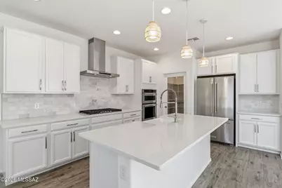 9954 E Brookbank Trail, Tucson, AZ 85747 - Photo 7