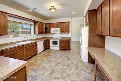3447 N Olsen Avenue, Tucson, AZ 85719 - Photo 17