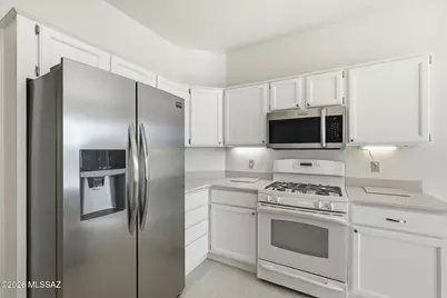 846 E Royal Ridge Drive, Oro Valley, AZ 85755 - Photo 7